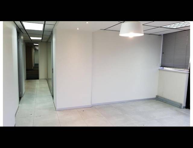 BUSINESS PROPERTY TO RENT IN ALLANDALE